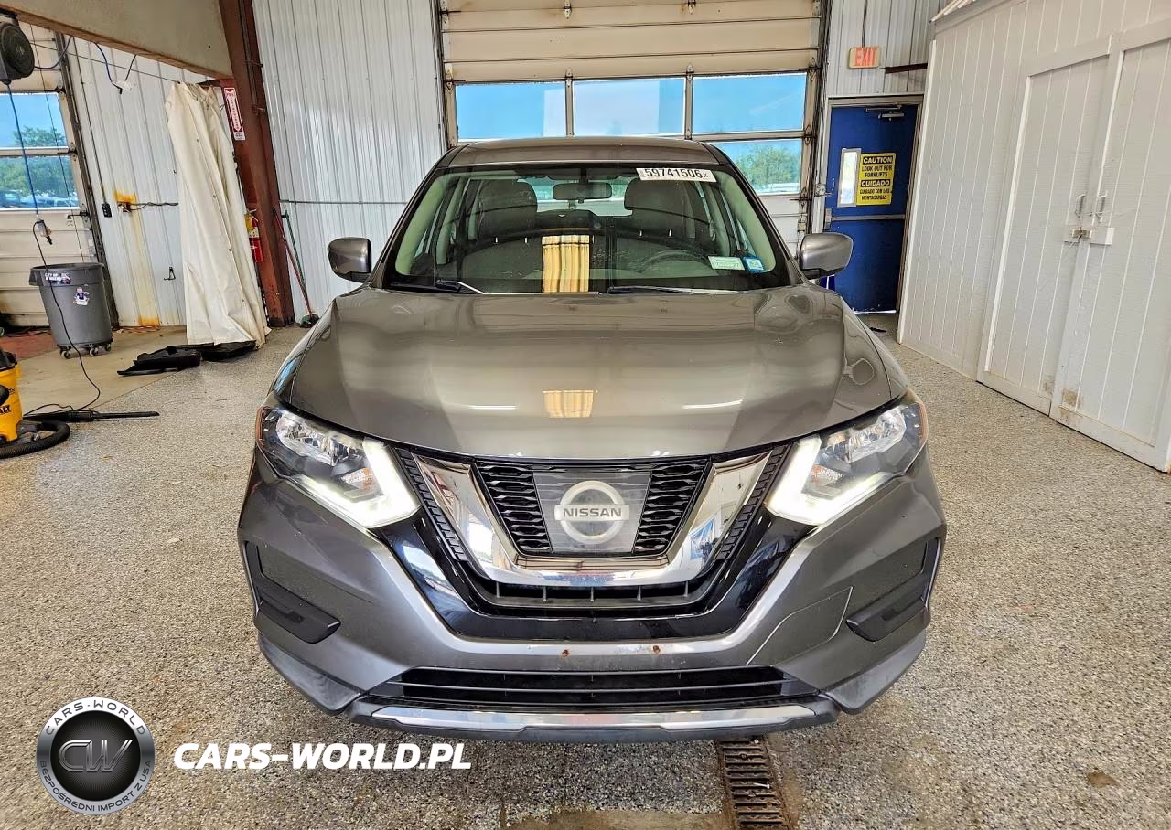 2017 Nissan Rogue S VIN:KNMAT2MVXHP576002 - 5