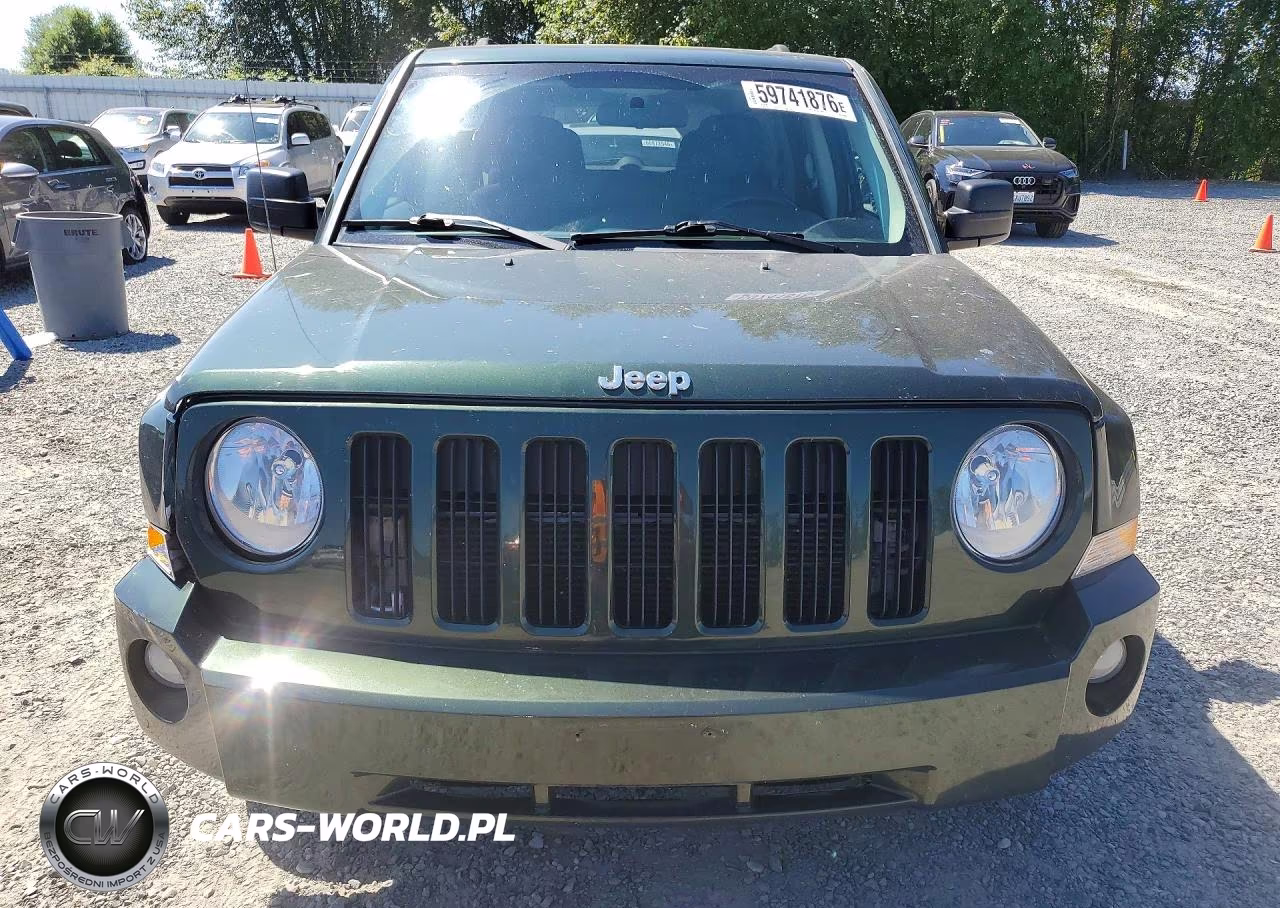 2010 Jeep Patriot Sport VIN:1J4NT1GB5AD635830 - 5