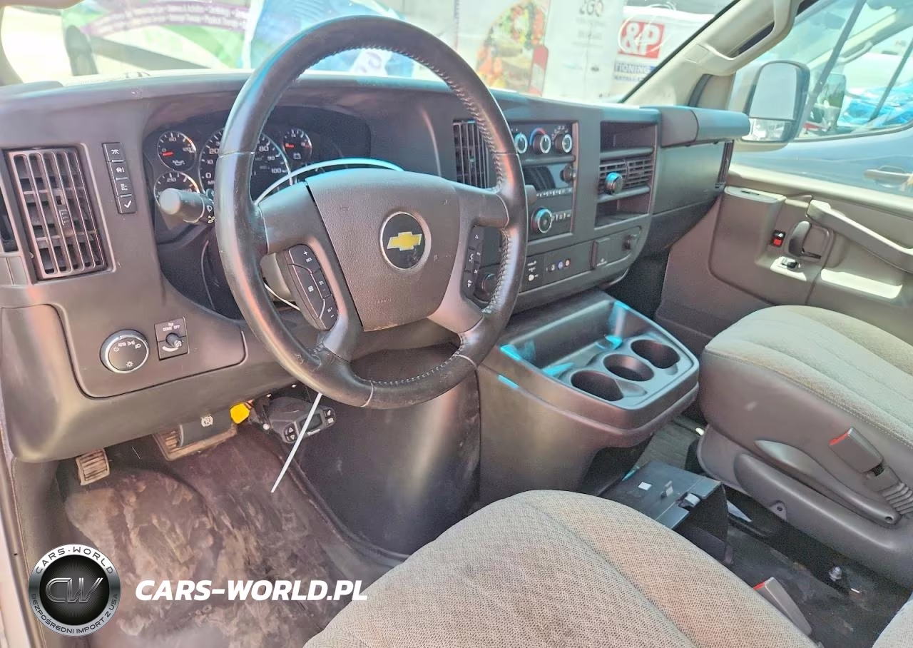 2021 Chevrolet Express G3500 VIN:1GCZGHF17M1179753 - 8