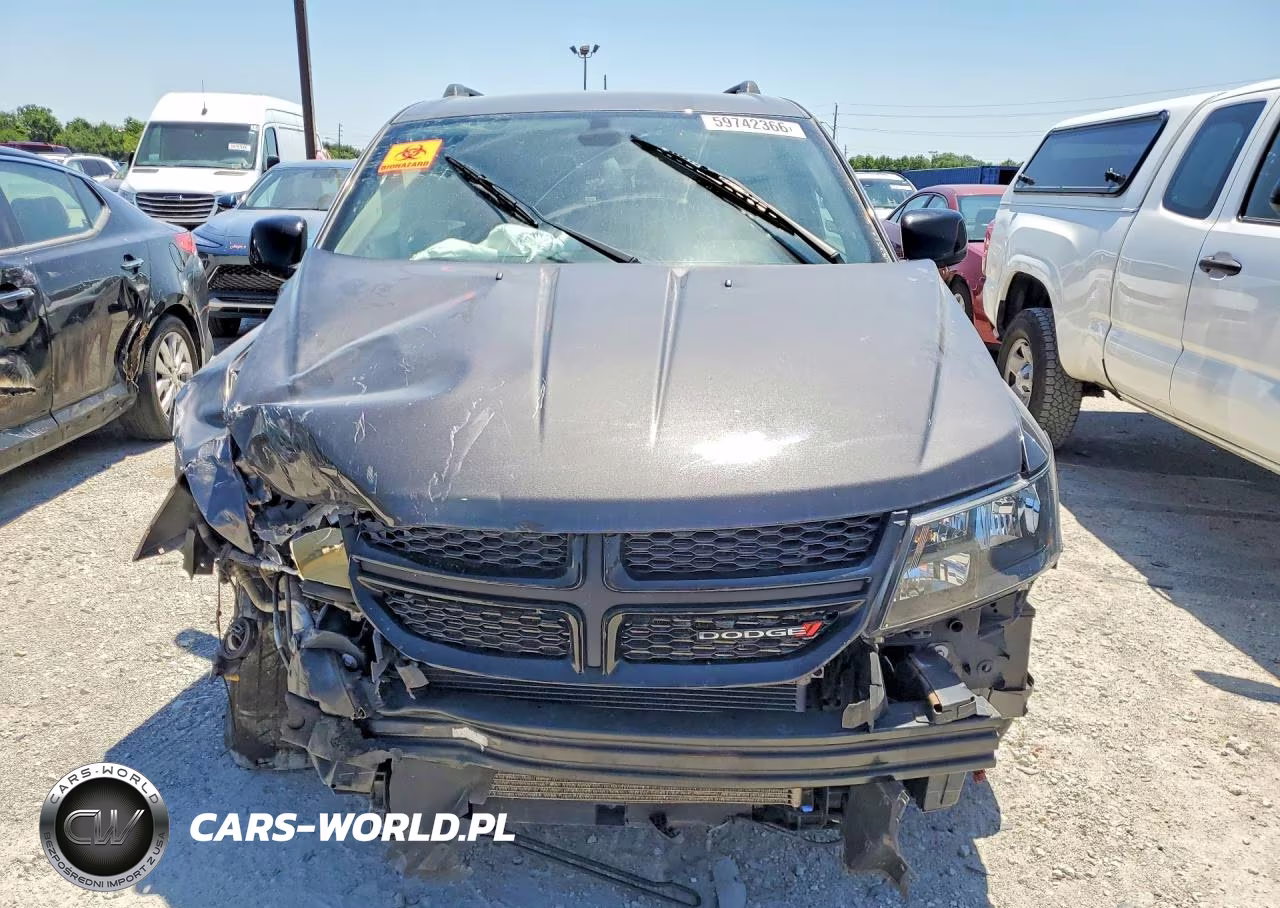2019 Dodge Journey Se VIN:3C4PDCBBXKT848279 - 5