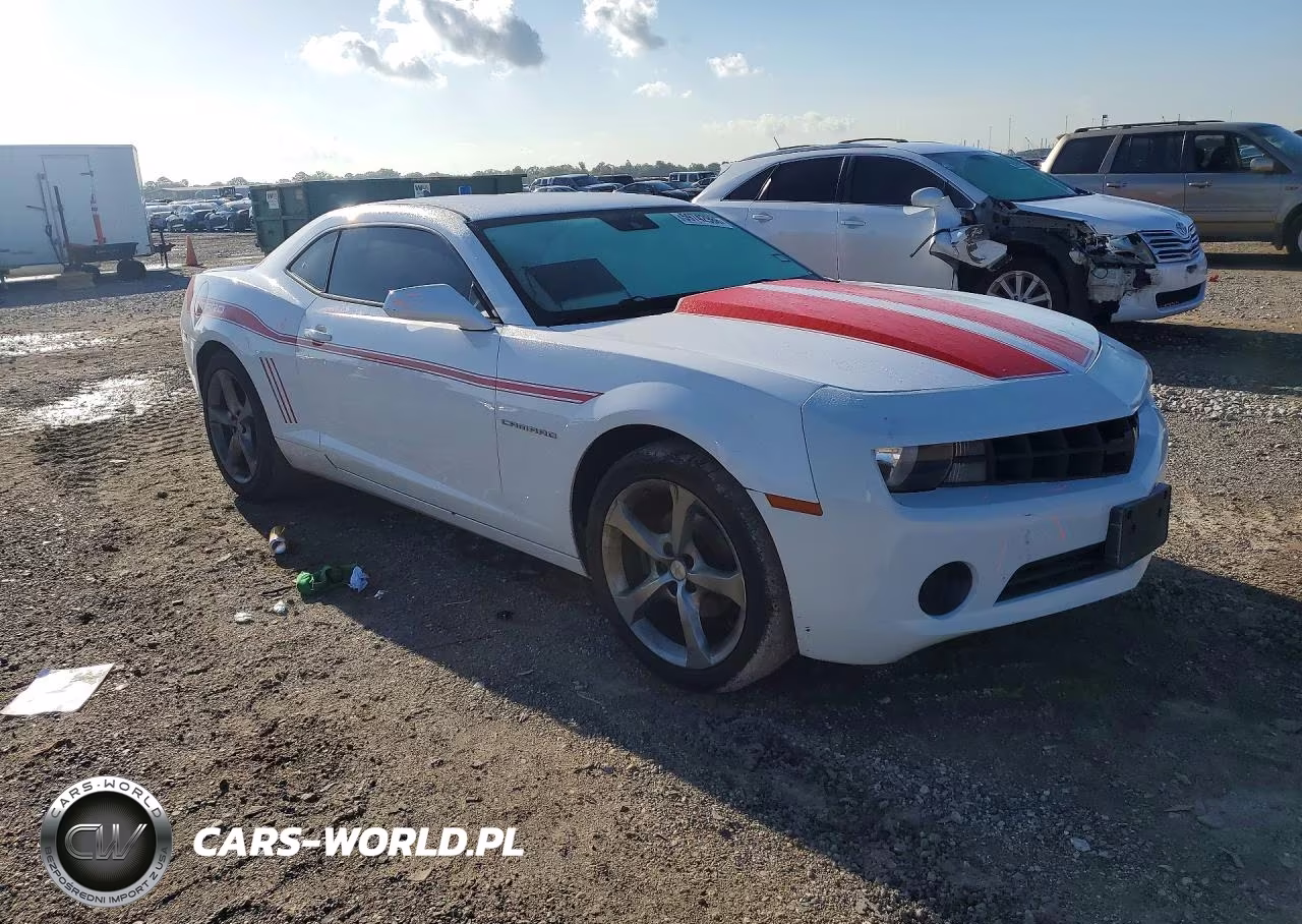 2012 Chevrolet Camaro Ls VIN:2G1FA1E37C9164347 - 4