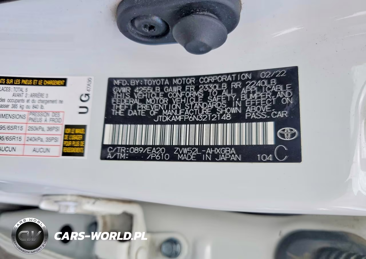 2022 Toyota Prius Prime Le VIN:JTDKAMFP6N3212148 - 12