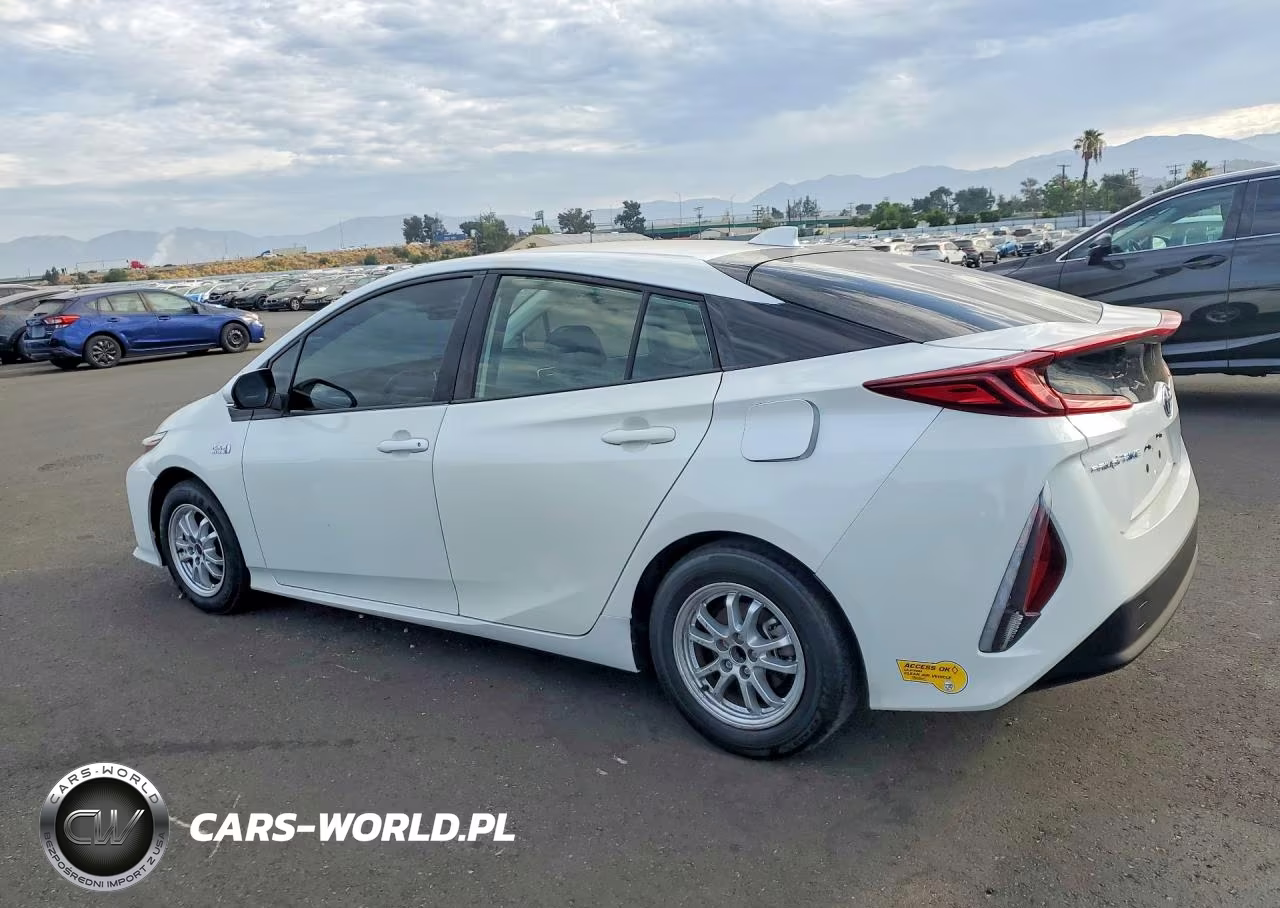 2022 Toyota Prius Prime Le VIN:JTDKAMFP6N3212148 - 2