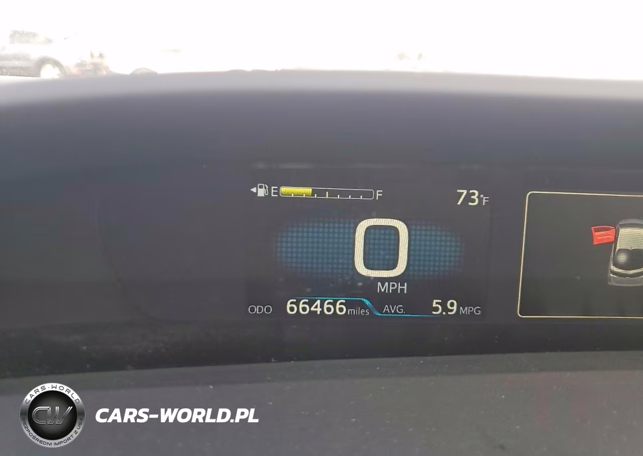 2022 Toyota Prius Prime Le VIN:JTDKAMFP6N3212148 - 9