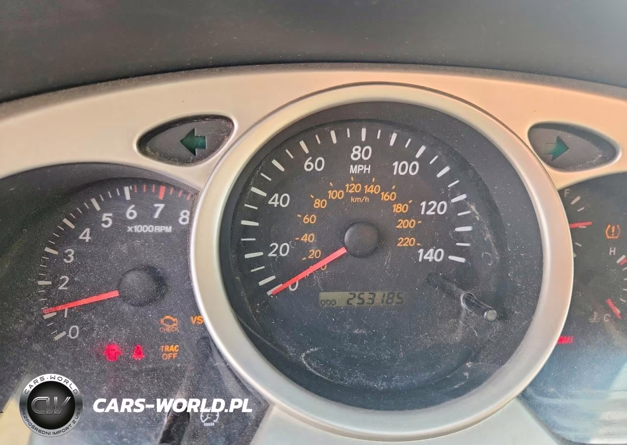 2004 Toyota Highlander Base VIN:JTEGD21A440102487 - 9