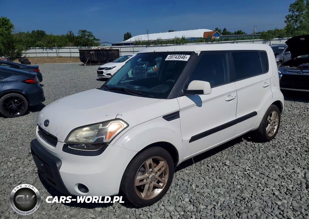 2011 Kia Soul +