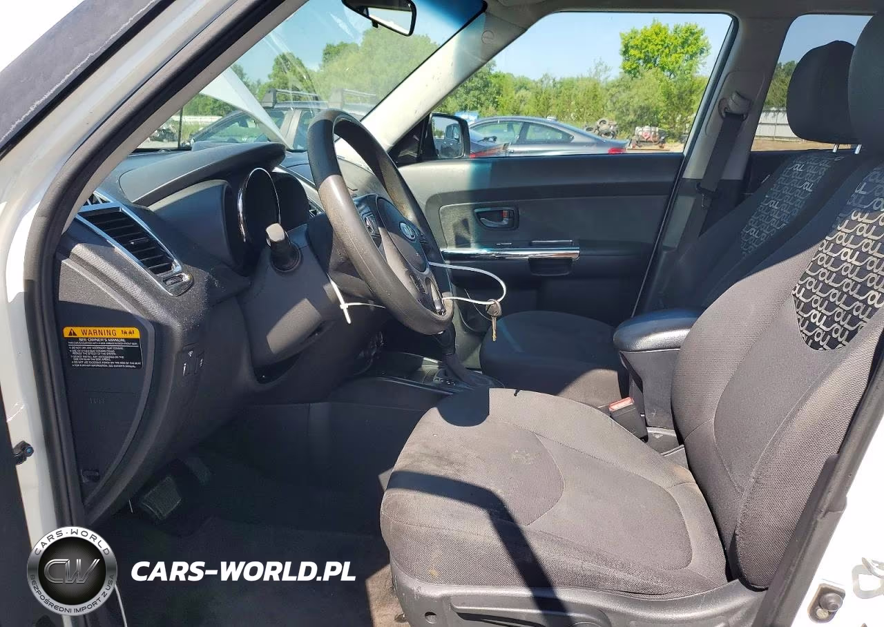 2011 Kia Soul + VIN:KNDJT2A24B7315126 - 7