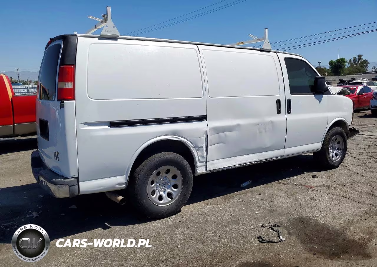 2009 Chevrolet Express G1500 VIN:1GCFG15X091132362 - 3