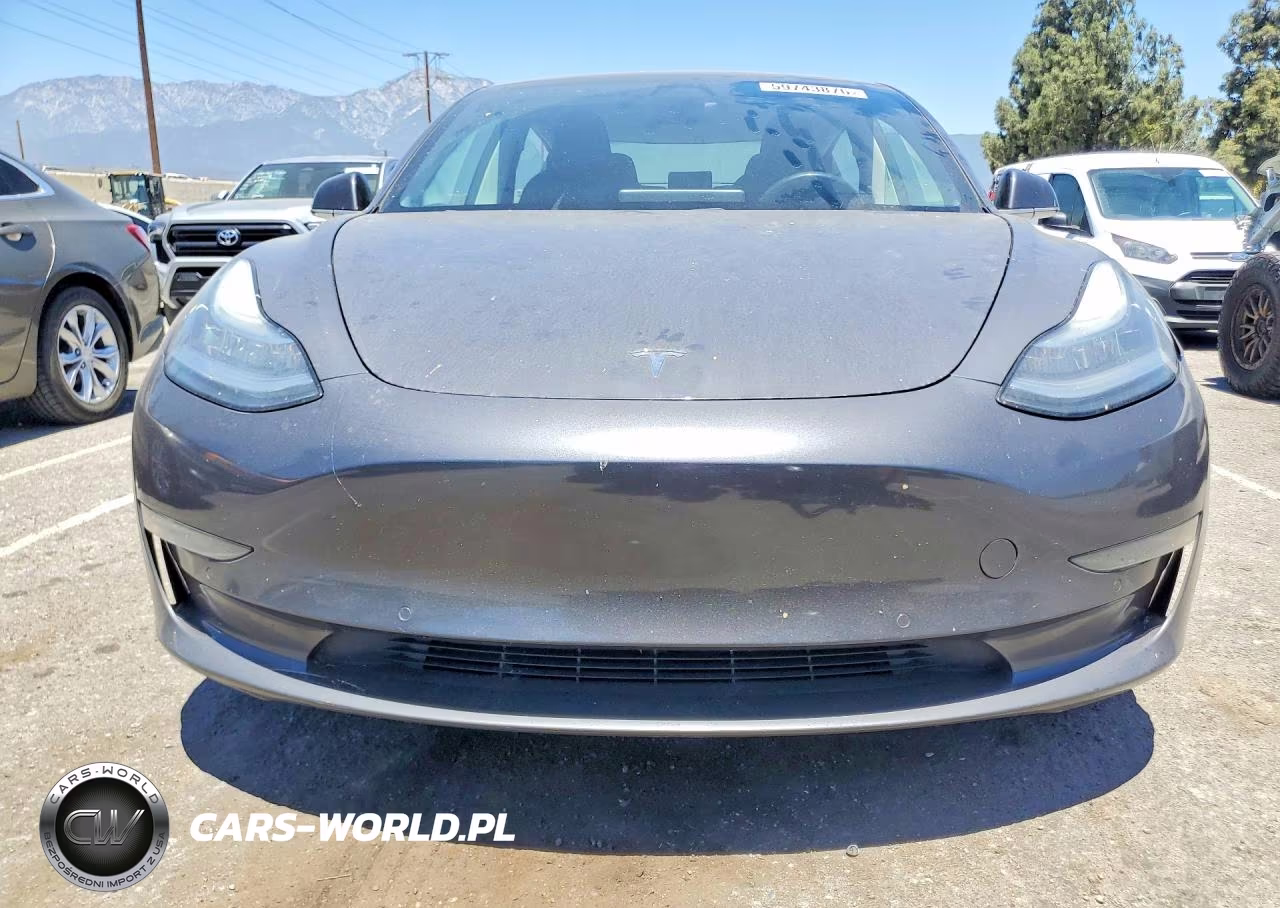 2018 Tesla Model 3 VIN:5YJ3E1EAXJF059176 - 5