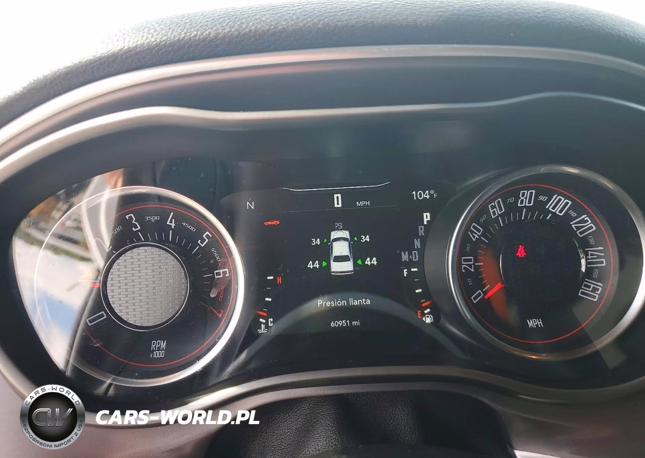 2019 Dodge Challenger Sxt VIN:2C3CDZAG4KH746729 - 9