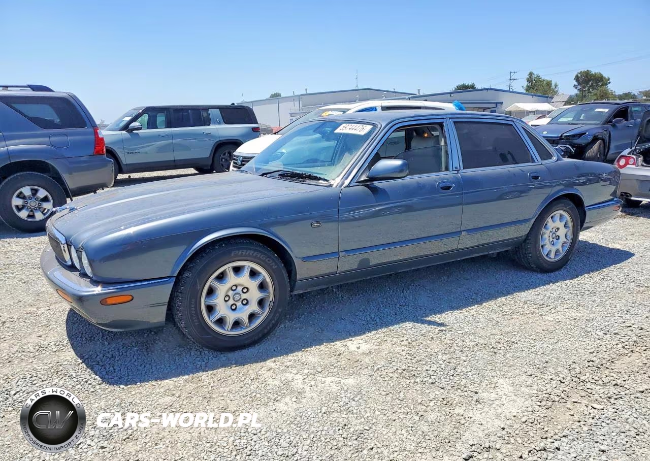 2000 Jaguar Xj8 – zdjęcie 1 z 12