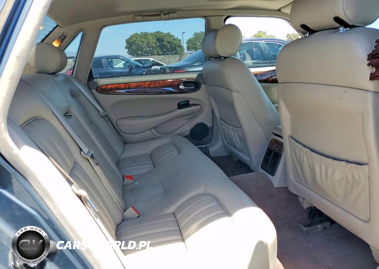 2000 Jaguar Xj8 VIN:SAJDA14C7YLF16671 - 10