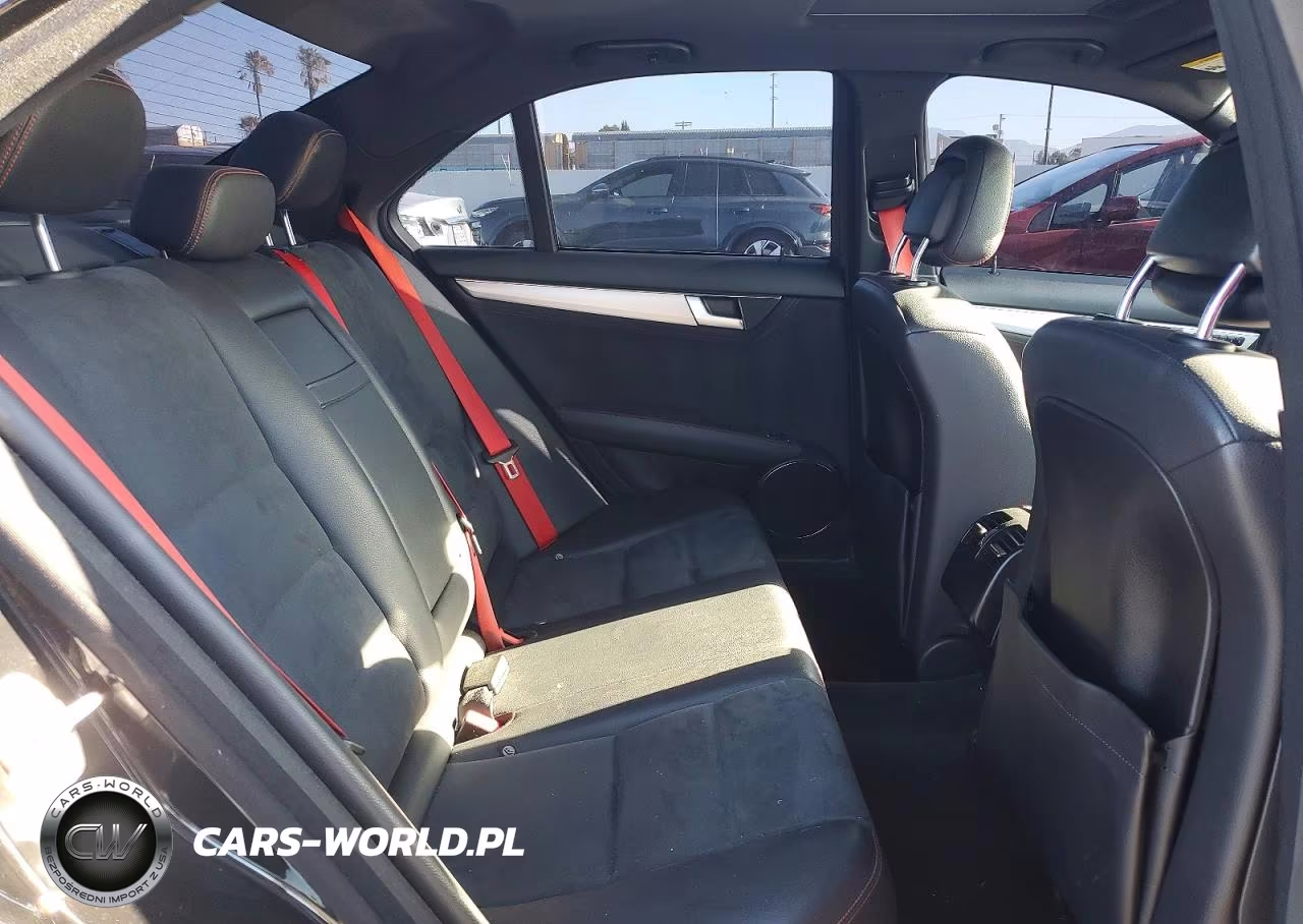 2013 Mercedes-Benz C 250 VIN:WDDGF4HB8DR258025 - 10