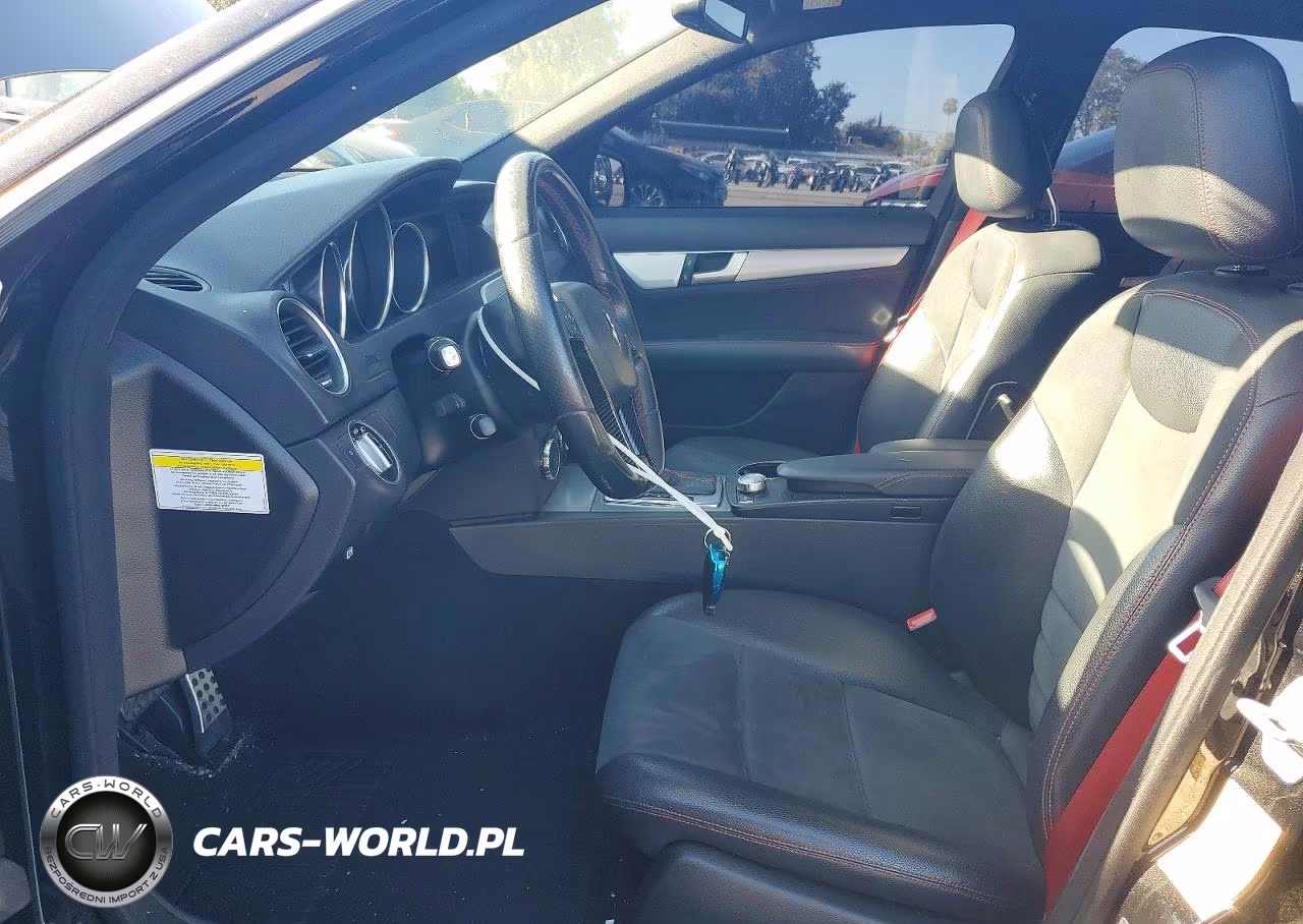 2013 Mercedes-Benz C 250 VIN:WDDGF4HB8DR258025 - 7