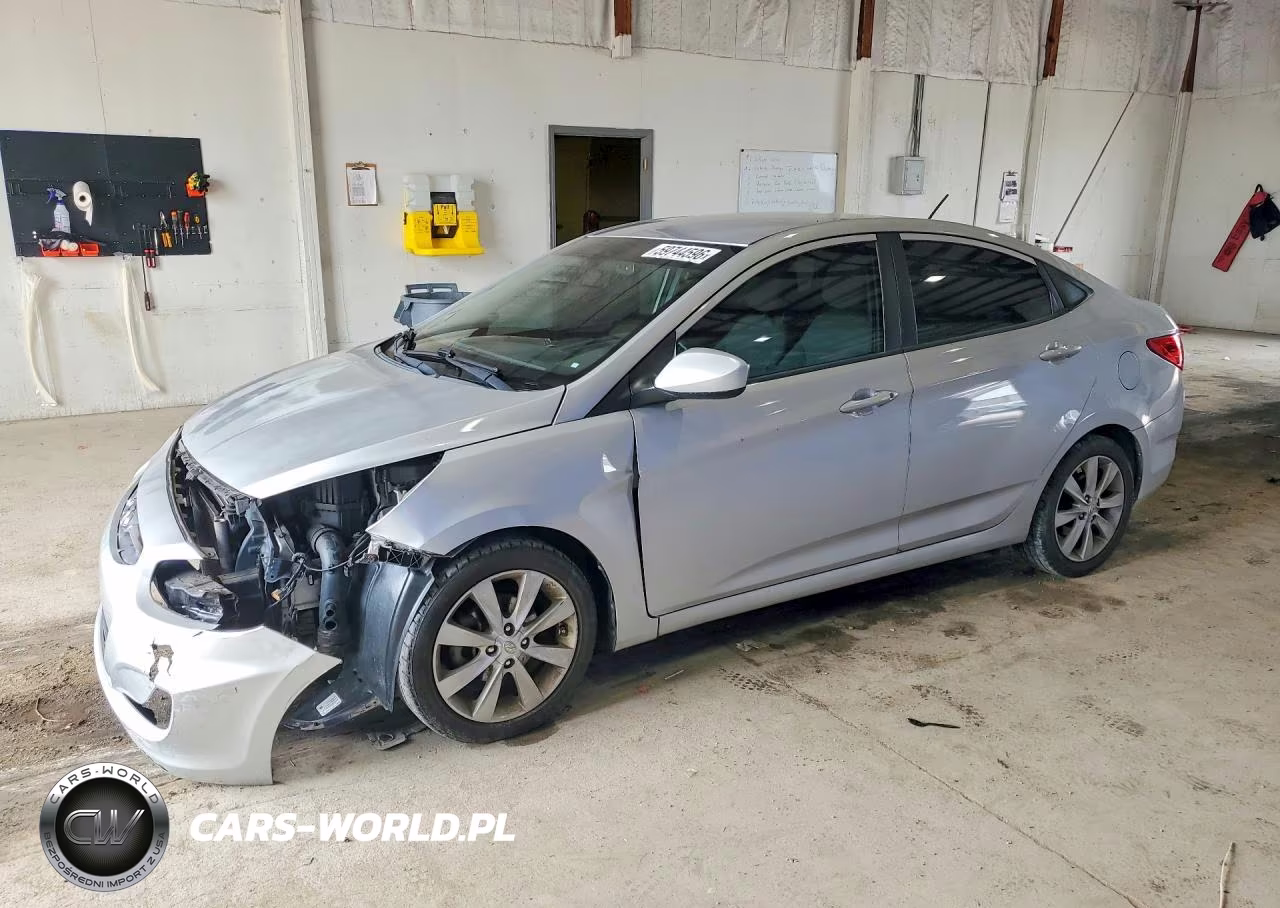 2013 Hyundai Accent Gls