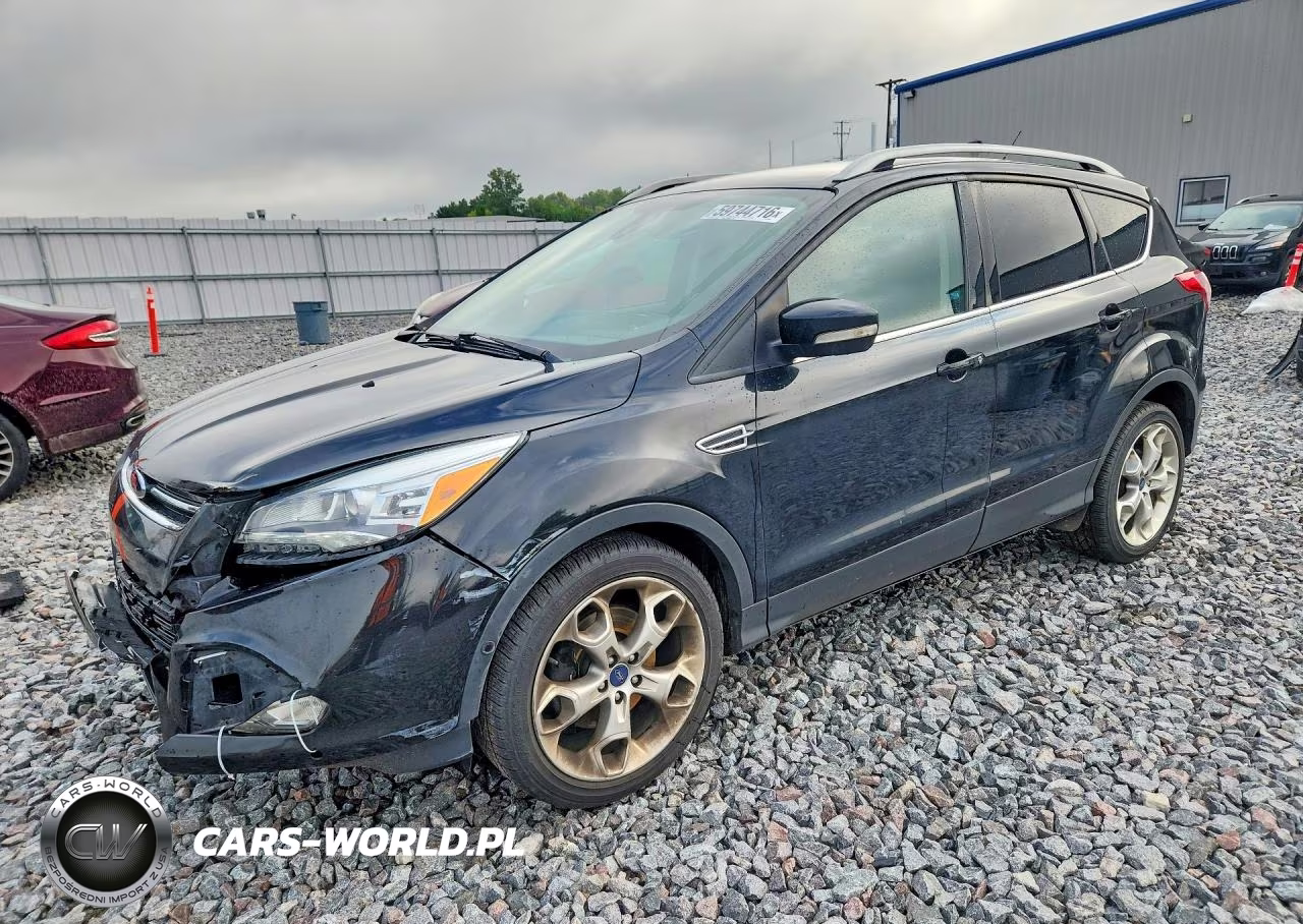2015 Ford Escape Titanium – zdjęcie 1 z 13