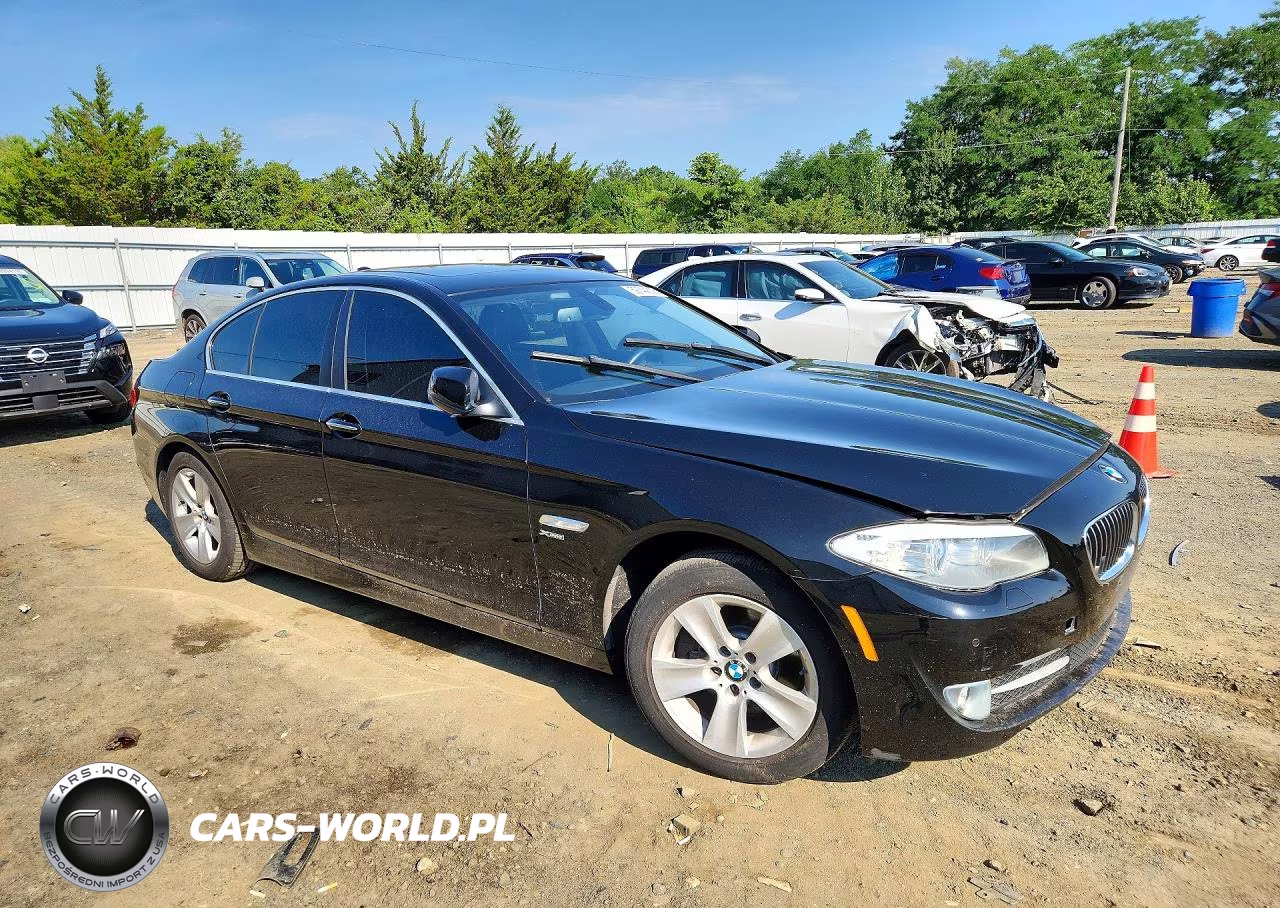 2012 BMW 528 Xi VIN:WBAXH5C58CDW03333 - 4
