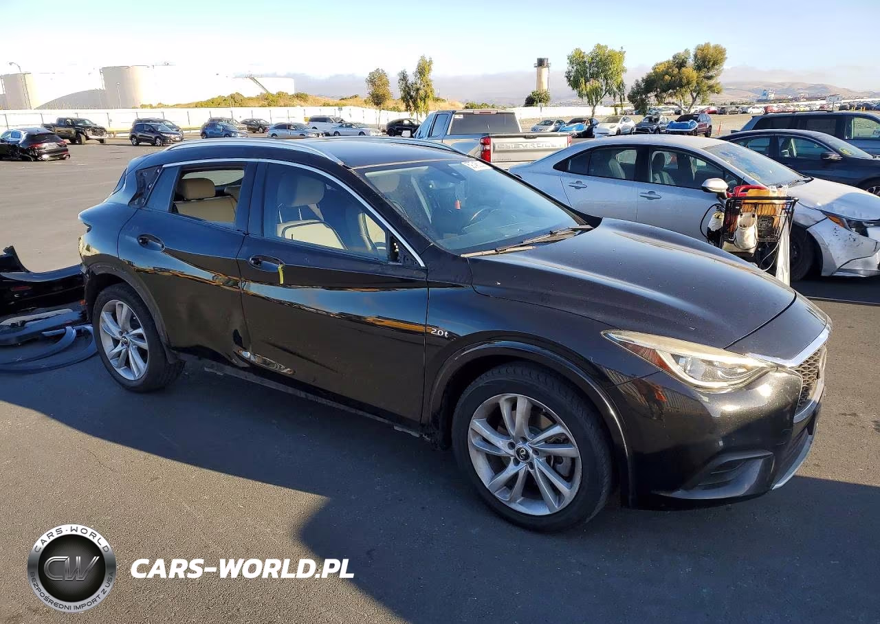 2019 Infiniti Qx30 Luxe VIN:SJKCH5CP9KA007633 - 4