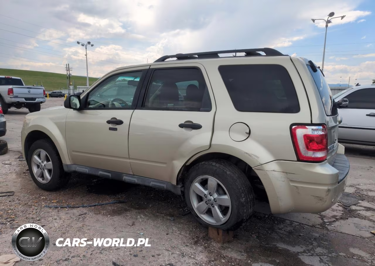 2010 Ford Escape Xlt VIN:1FMCU0DG6AKD27352 - 2