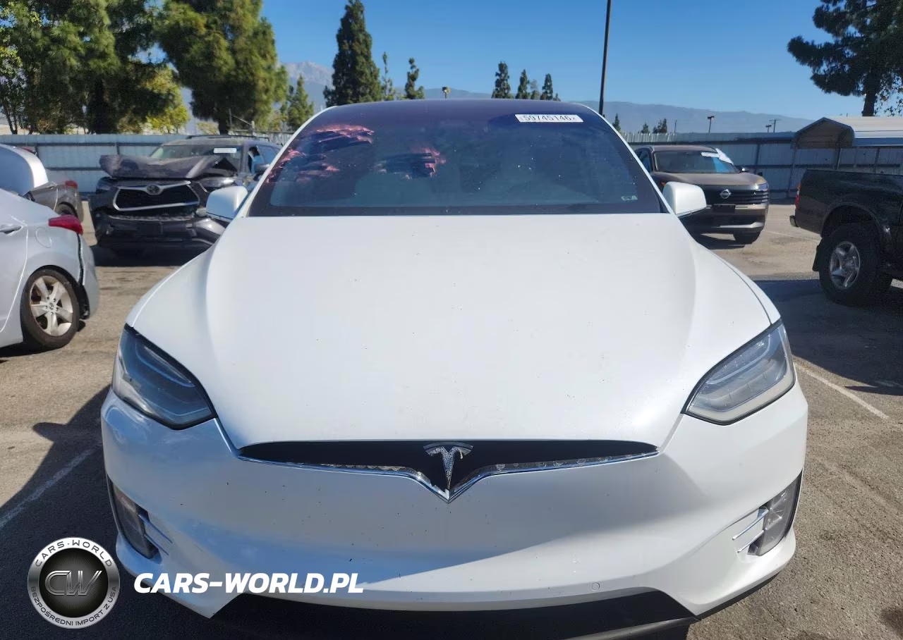 2018 Tesla Model X VIN:5YJXCAE20JF124276 - 5