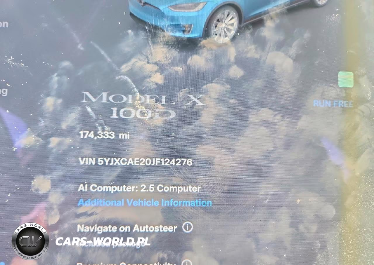 2018 Tesla Model X VIN:5YJXCAE20JF124276 - 9