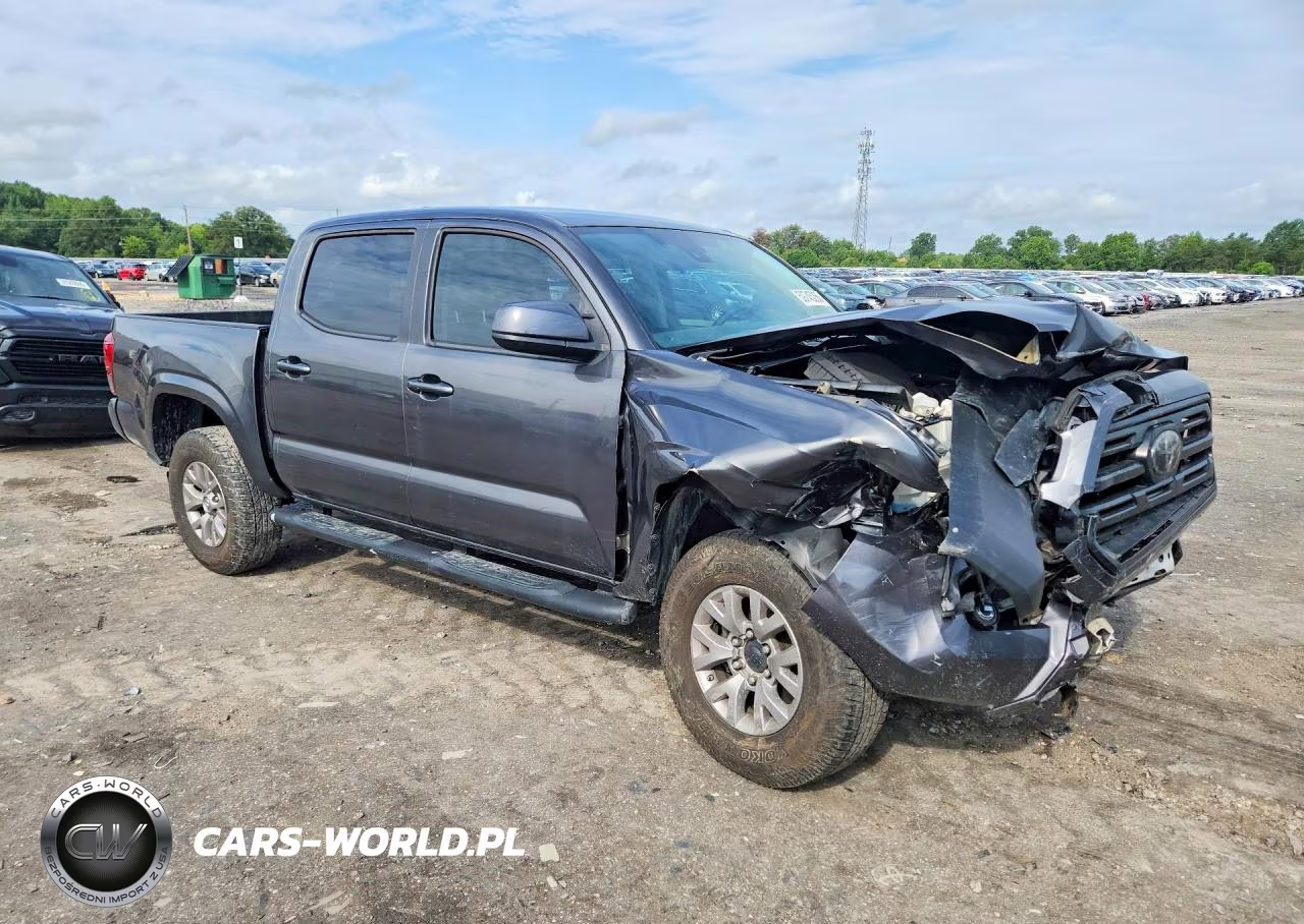 2018 Toyota Tacoma Sr V6 VIN:3TMCZ5AN9JM168731 - 4