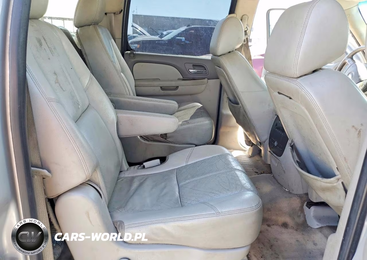 2011 Chevrolet Suburban C1500 Lt VIN:1GNSCJE06BR293388 - 11
