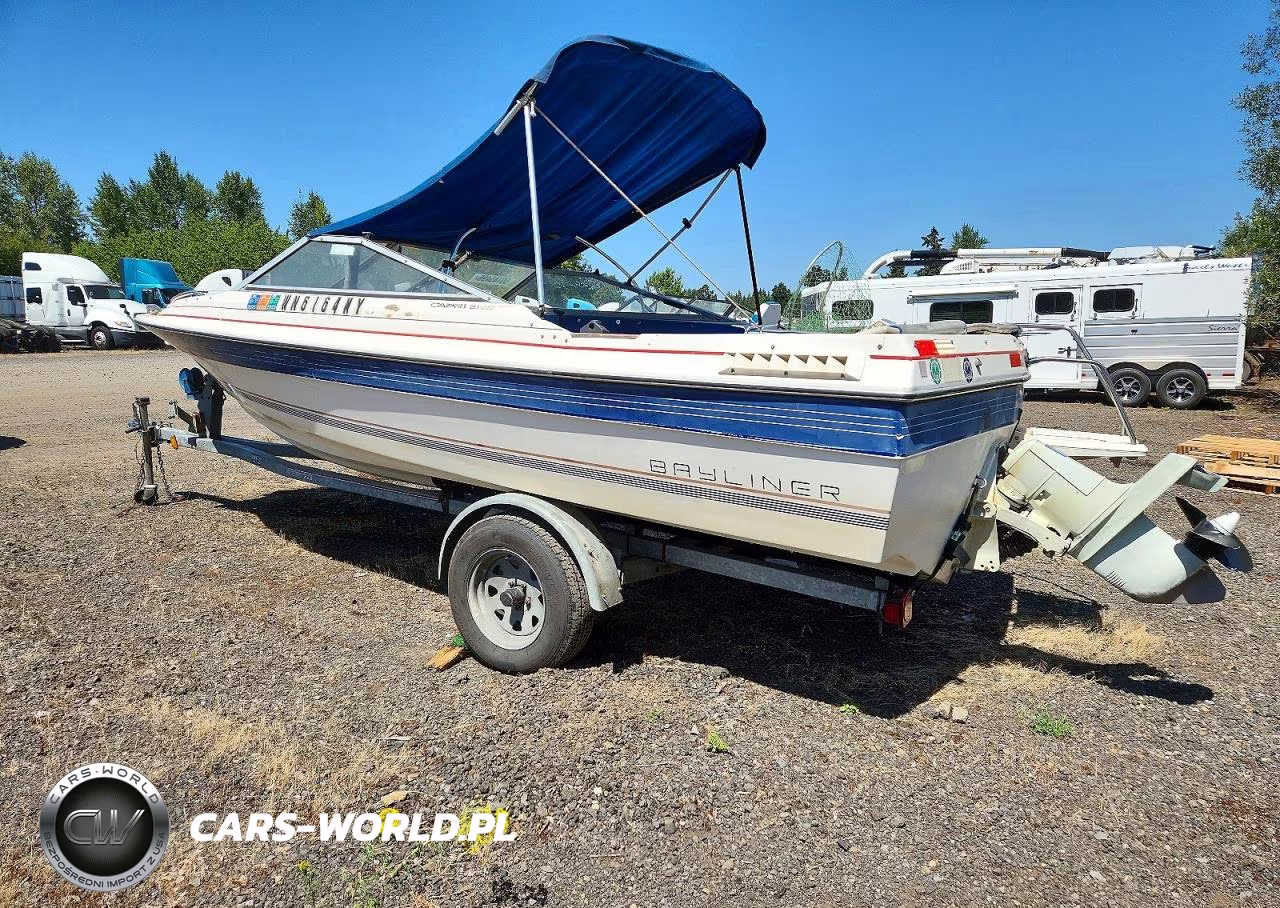 1985 Bayliner Boat VIN:BL3K65CXB585 - 3