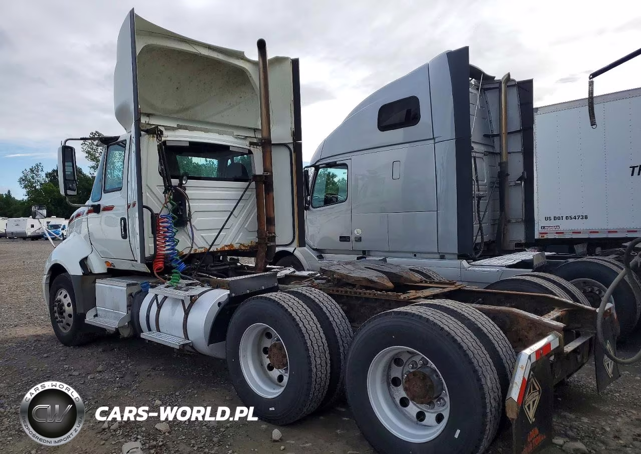 2015 International Prostar VIN:1HSDJAPR5FH678477 - 3