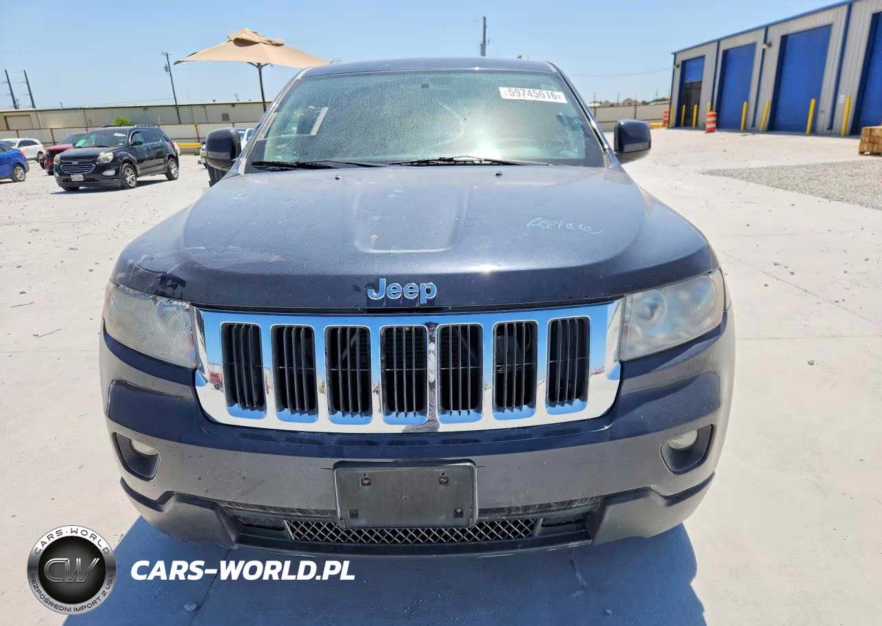 2013 Jeep Grand Cherokee Laredo VIN:1C4RJEAG0DC596129 - 5