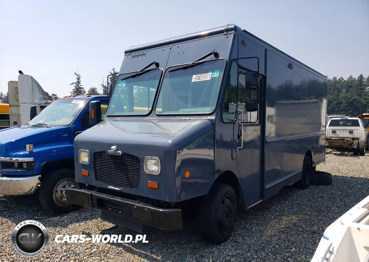 2020 Freightliner Chassis M Line Walk-In Van