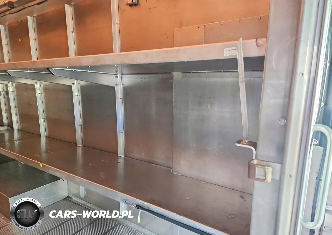 2020 Freightliner Chassis M Line Walk-In Van VIN:4UZAC2EA6LCLZ6636 - 11