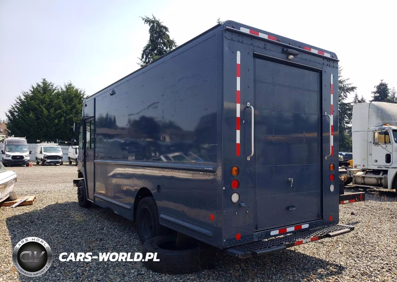2020 Freightliner Chassis M Line Walk-In Van VIN:4UZAC2EA6LCLZ6636 - 2