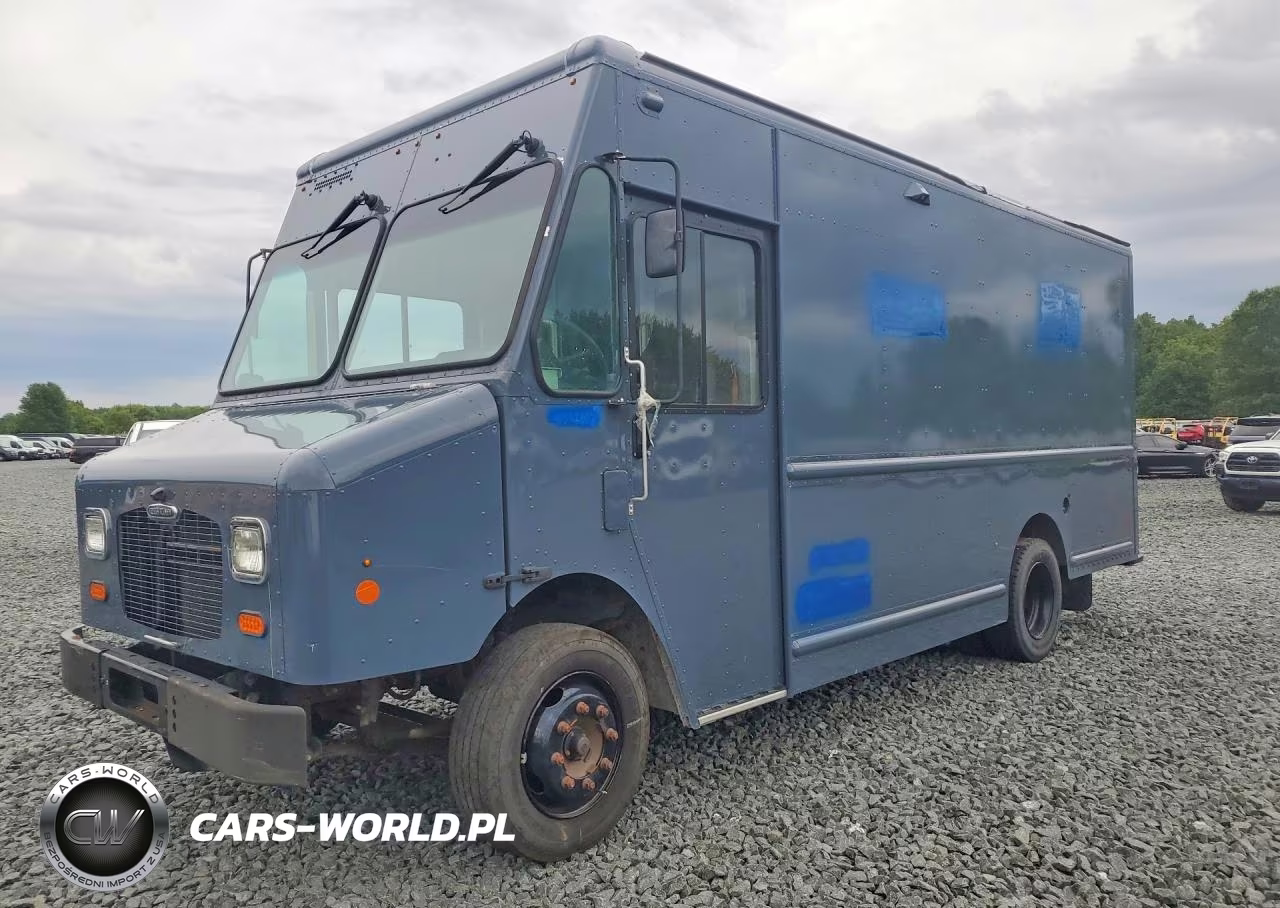 2020 Freightliner Mt45G Chassis Delivery Truck