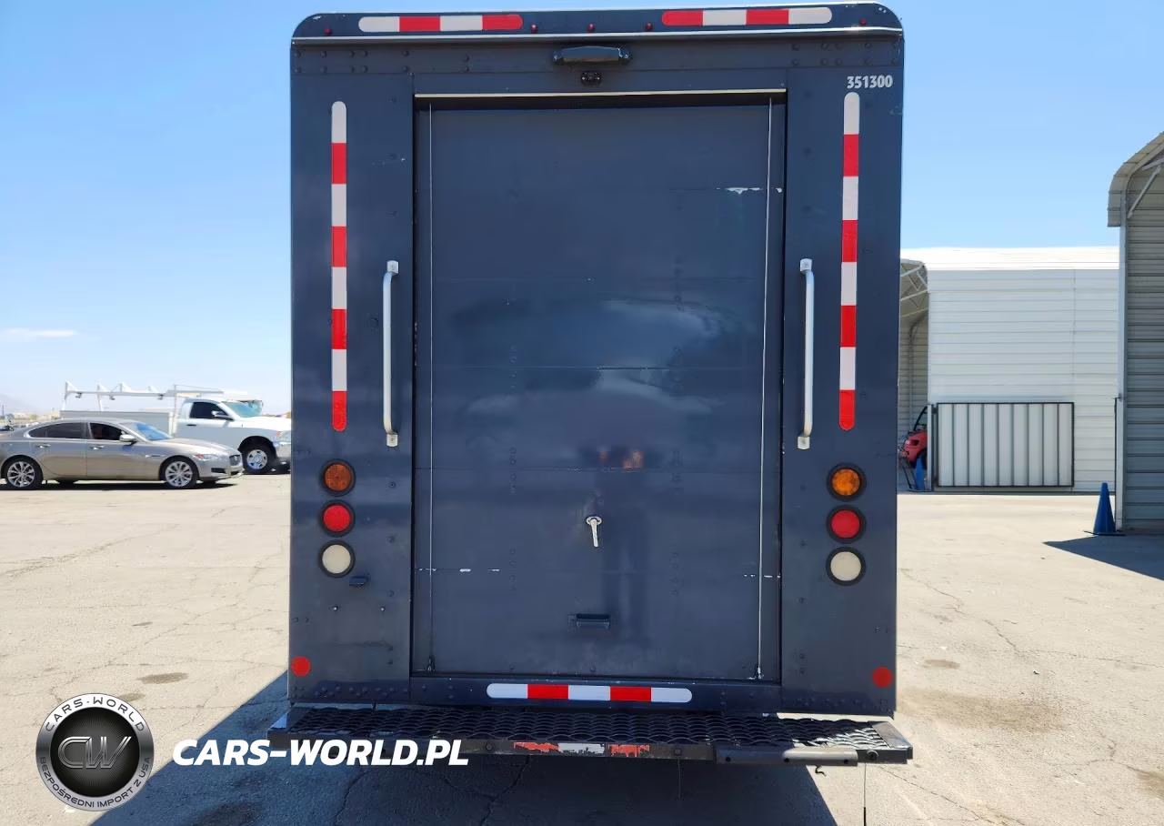 2020 Freightliner Chassis M Line Walk-In Van VIN:4UZAC2EA4LCMK2991 - 6