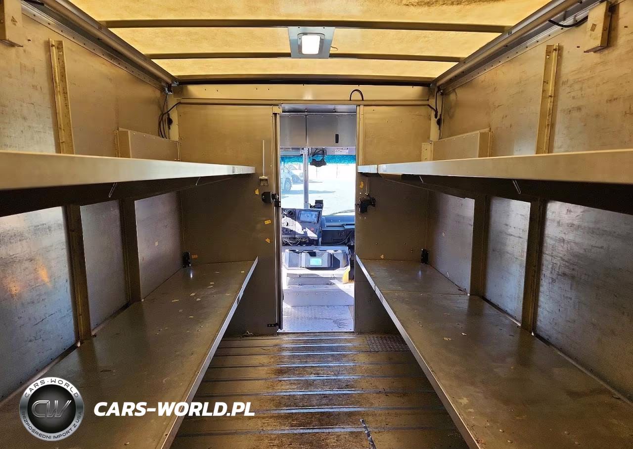 2021 Ford F59 Delivery Truck VIN:1F65F5KN5M0A02006 - 10