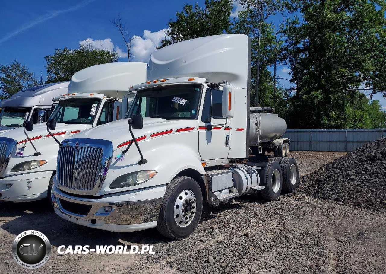 2013 International Prostar