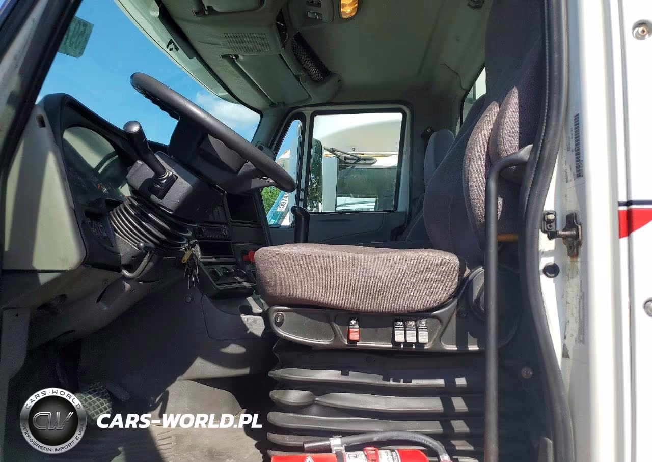 2013 International Prostar VIN:3HSDJAPR1DN358124 - 7