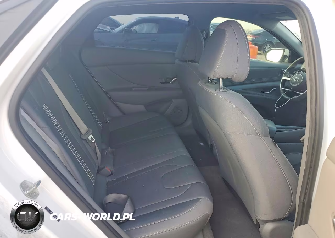 2023 Hyundai Elantra Sel VIN:5NPLS4AG2PH089612 - 10