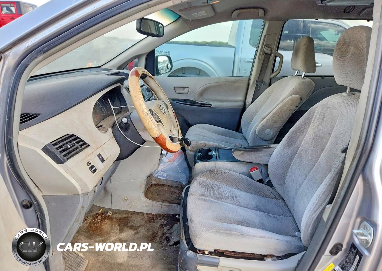 2012 Toyota Sienna Le VIN:5TDKK3DC4CS196373 - 7