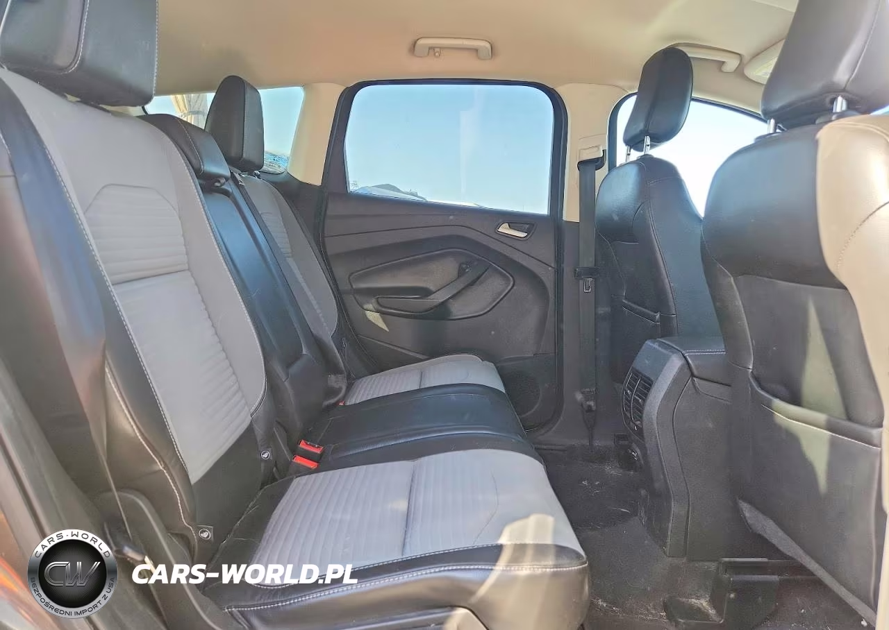 2018 Ford Escape Se VIN:1FMCU9GD8JUD59231 - 11