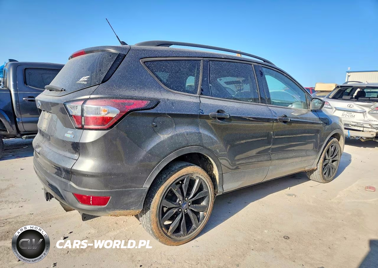2018 Ford Escape Se VIN:1FMCU9GD8JUD59231 - 3