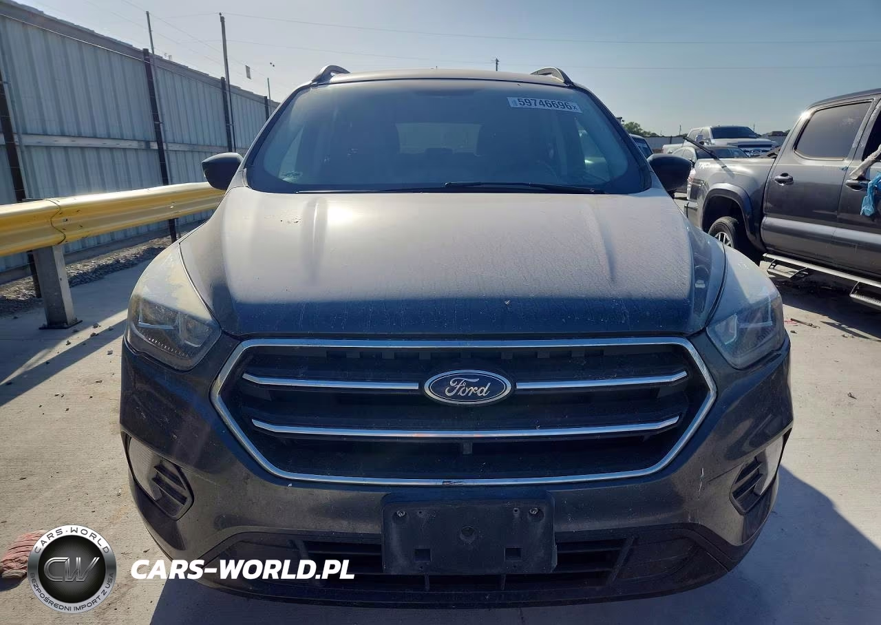 2018 Ford Escape Se VIN:1FMCU9GD8JUD59231 - 5