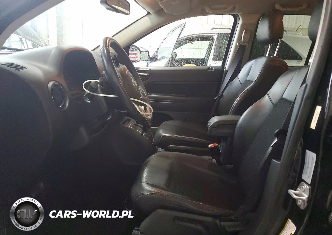 2017 Jeep Compass Sport VIN:1C4NJCBA2HD184971 - 7