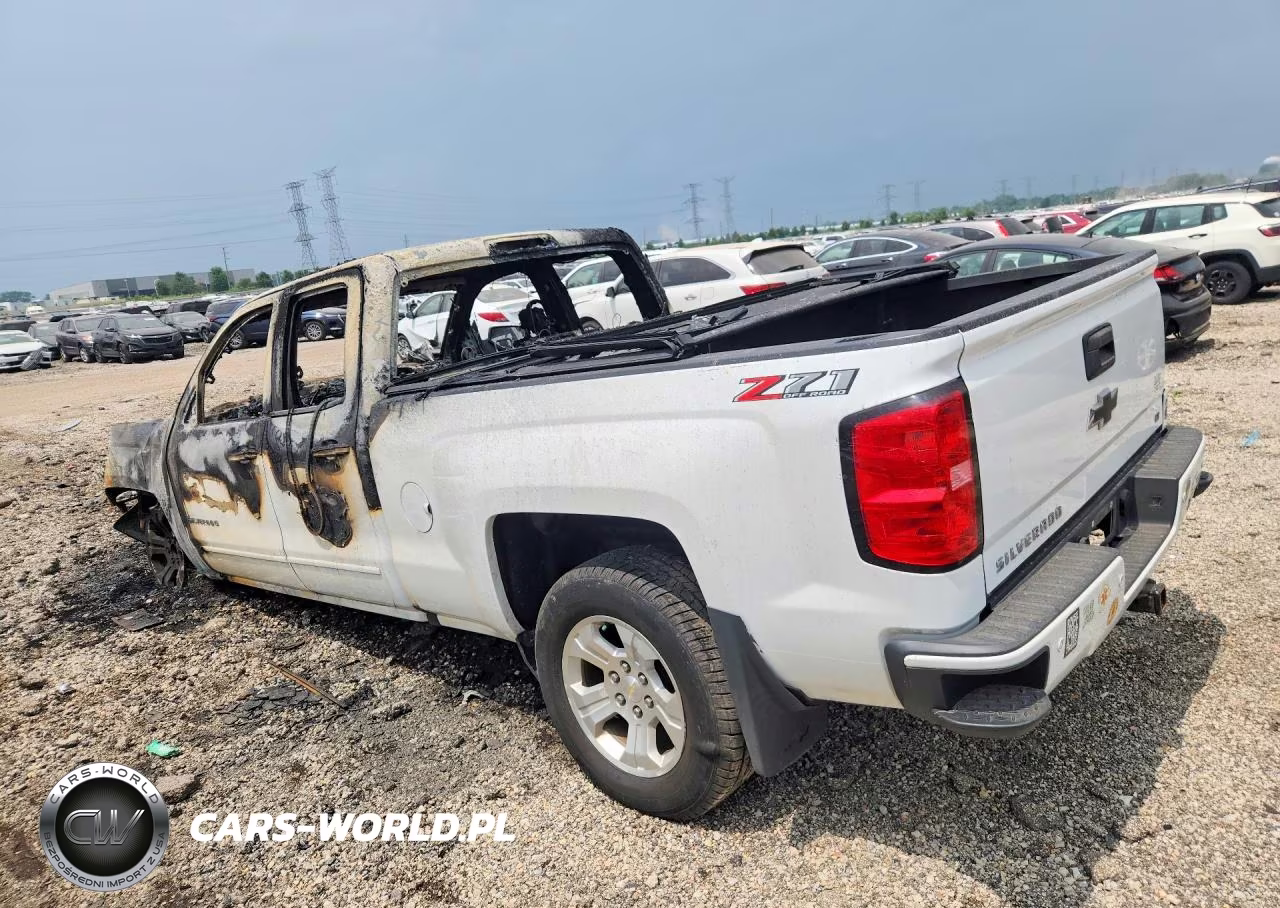 2018 Chevrolet Silverado K1500 Lt VIN:1GCVKREH2JZ119152 - 2