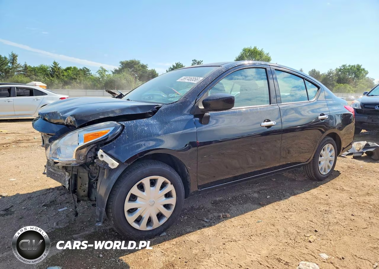 2018 Nissan Versa Sv – zdjęcie 1 z 12
