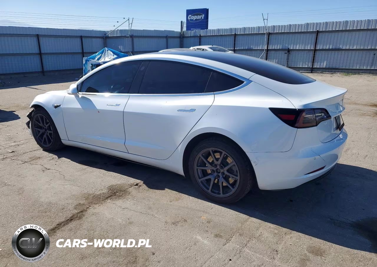 2018 Tesla Model 3 VIN:5YJ3E1EA9JF166154 - 2