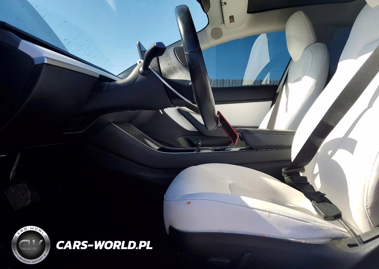 2018 Tesla Model 3 VIN:5YJ3E1EA9JF166154 - 7