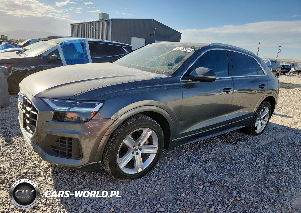2019 Audi Q8 Premium