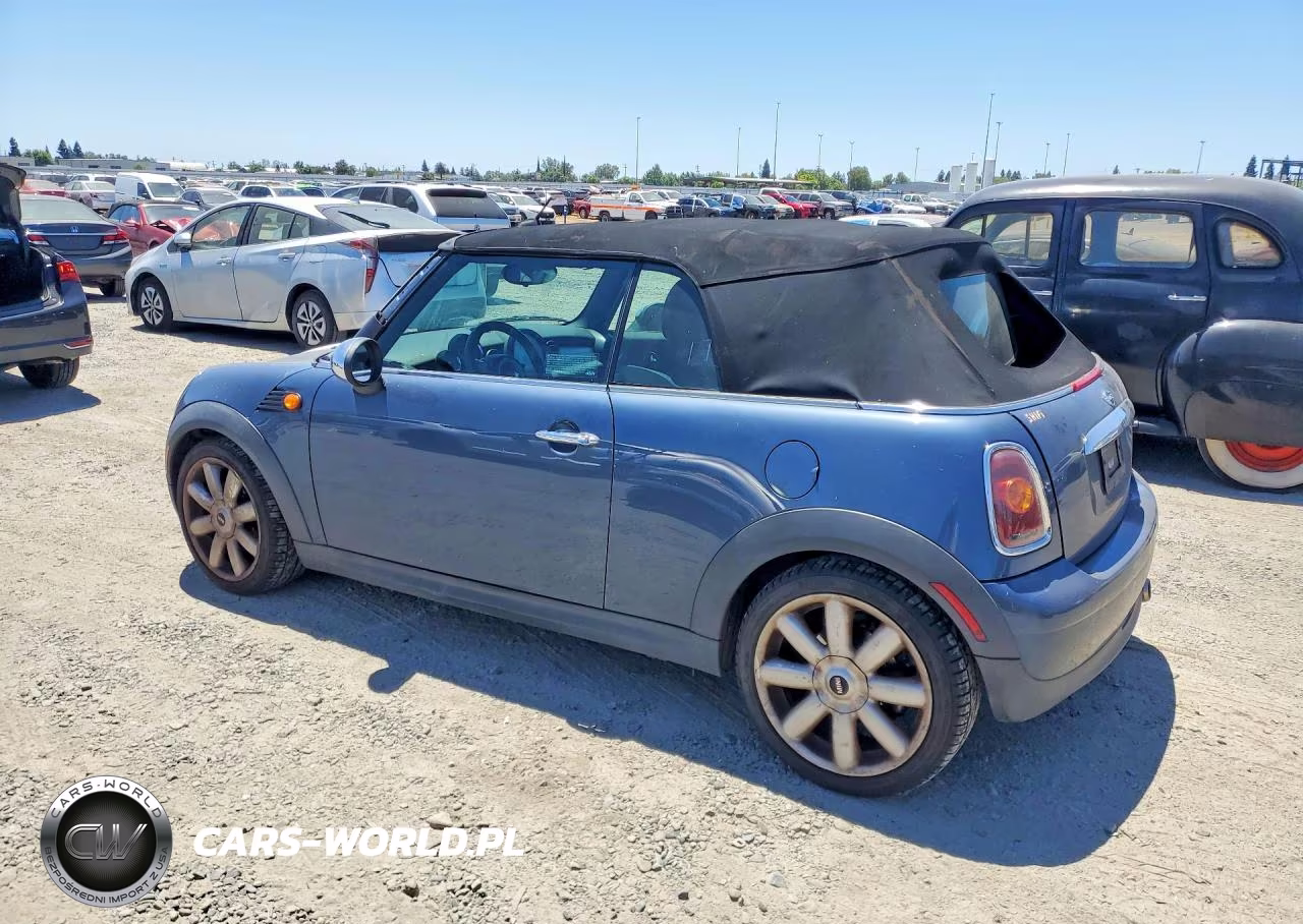 2010 Min Convertible VIN:WMWMR3C50ATZ18781 - 2